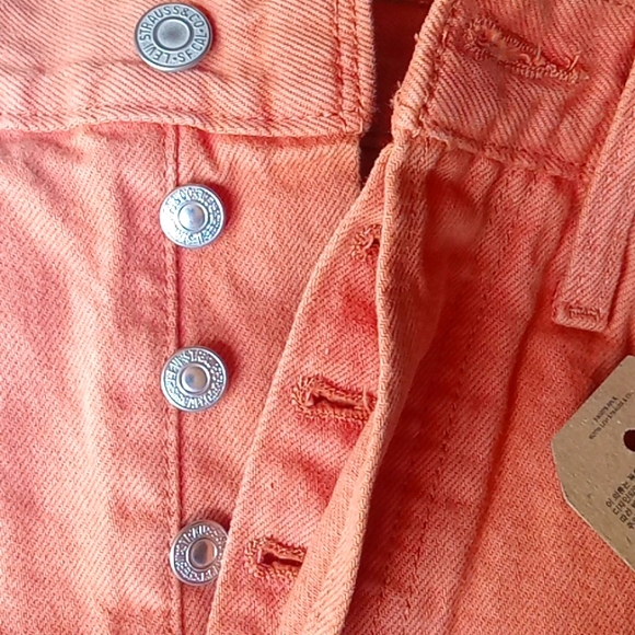 Levi's 501 High Rise Shorts Fitted Through the Hip Size 29 Orange - Picture 4 of 9